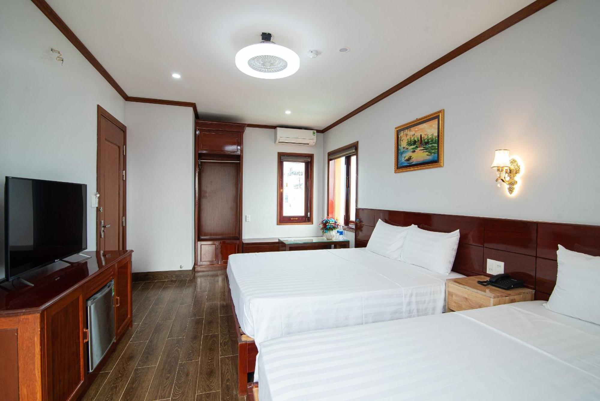 Minh Quang Hotel Донгхой Екстер'єр фото